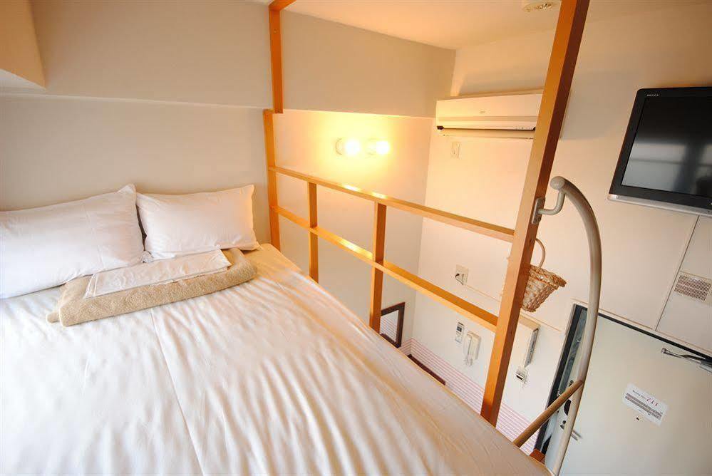 Hotel Stork Naha Esterno foto